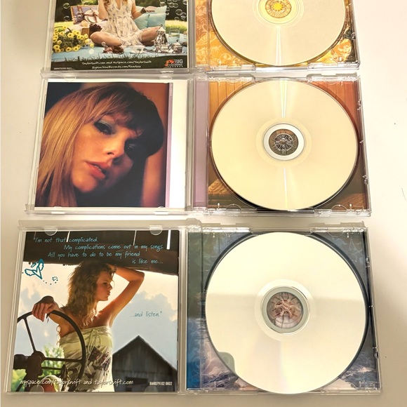 Taylor Swift CD Collection - Picture 6 of 13